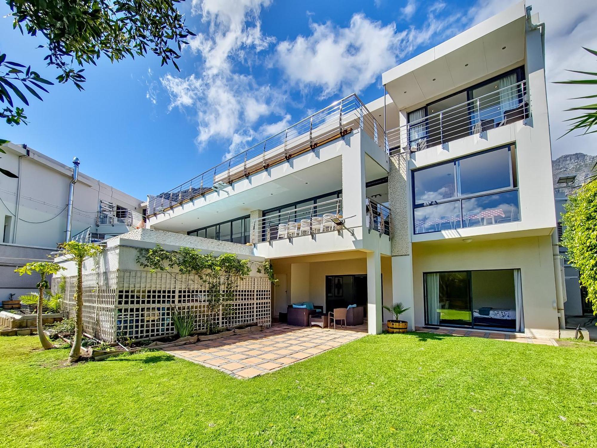 Villa Blue Emerald Villa Cape Town