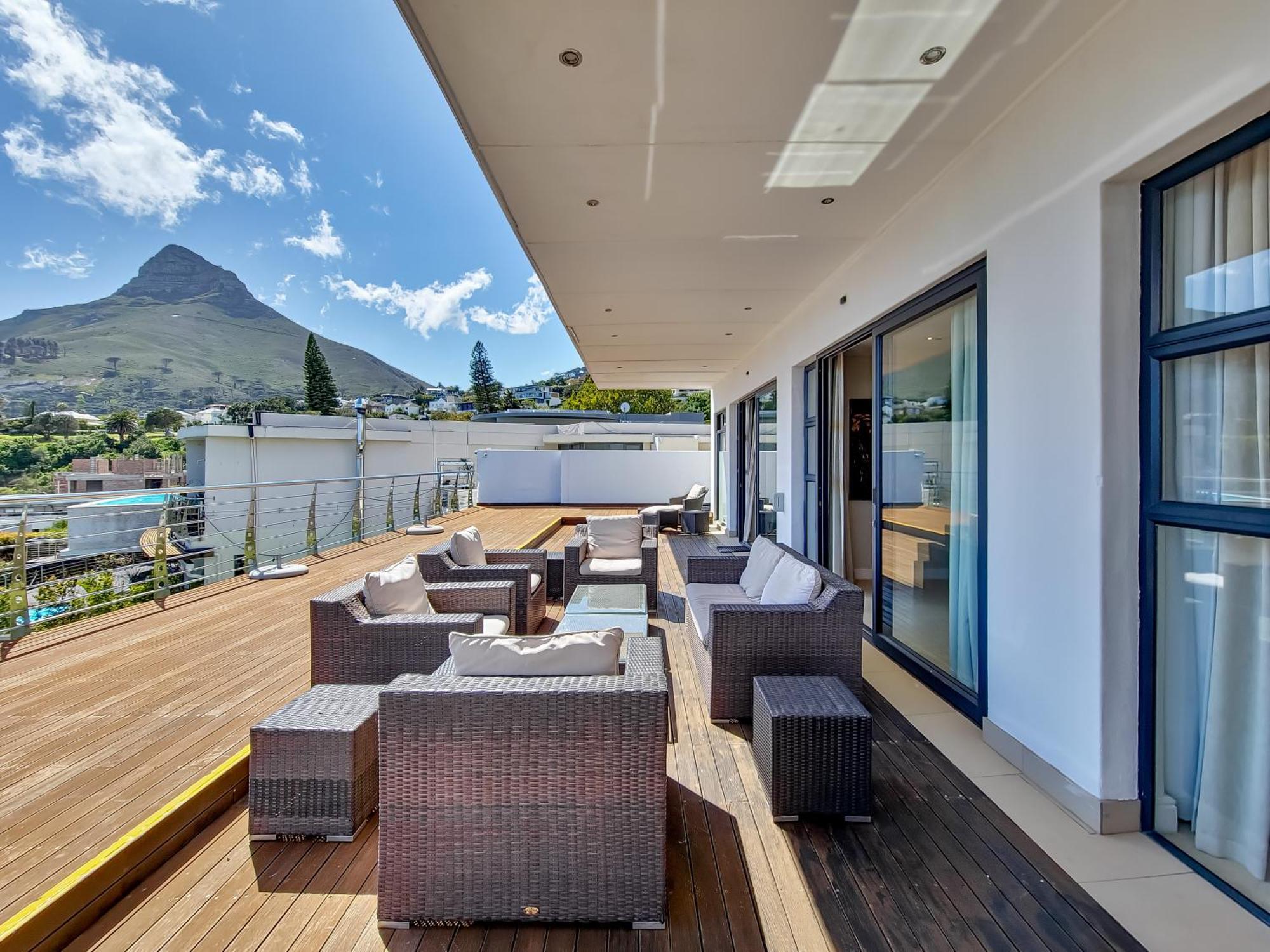 Blue Emerald Villa Villa